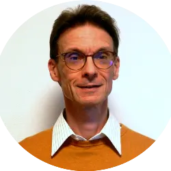 Avatar of Stephan Szugat - Experienced Mentor at Mentorverse.io | Online Mentorship Platform